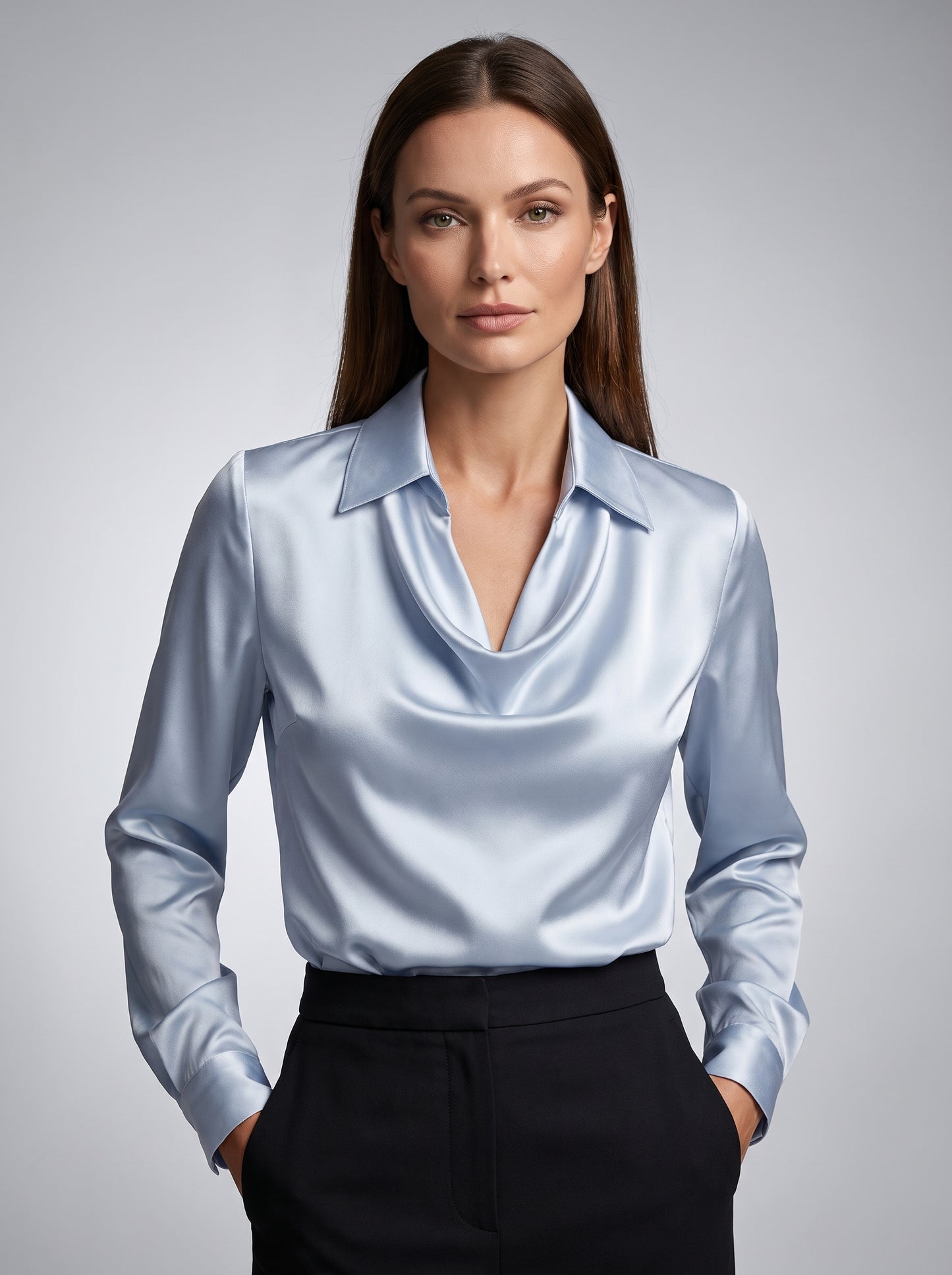 Carmen | Camisa elegante de Satén con escote